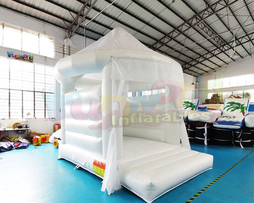 OEM Commercial Inflatable White Bouncy Castle For Kindergarten